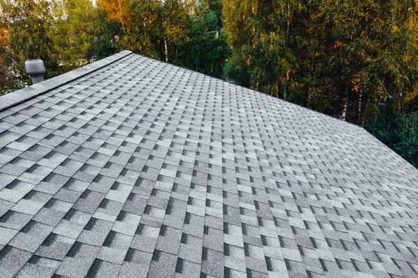 Residential roof tarping for emergencies Atlanta