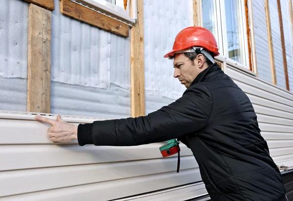 Mastering the Art of Vinyl Siding Installation